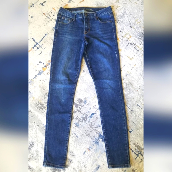 Old Navy Rockstar women's skinny jeans size 2 - Picture 1 of 1